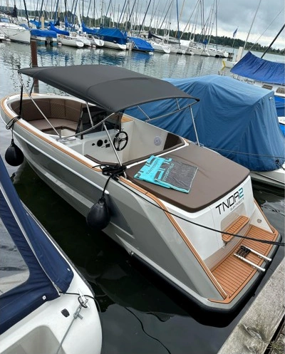 Aqua 630 Tender — foto 3